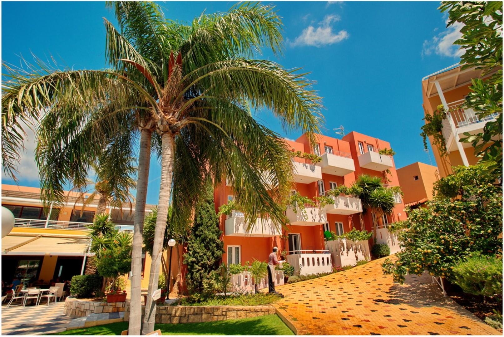 Bellos Hotel Apartments Hersónissos Extérieur photo