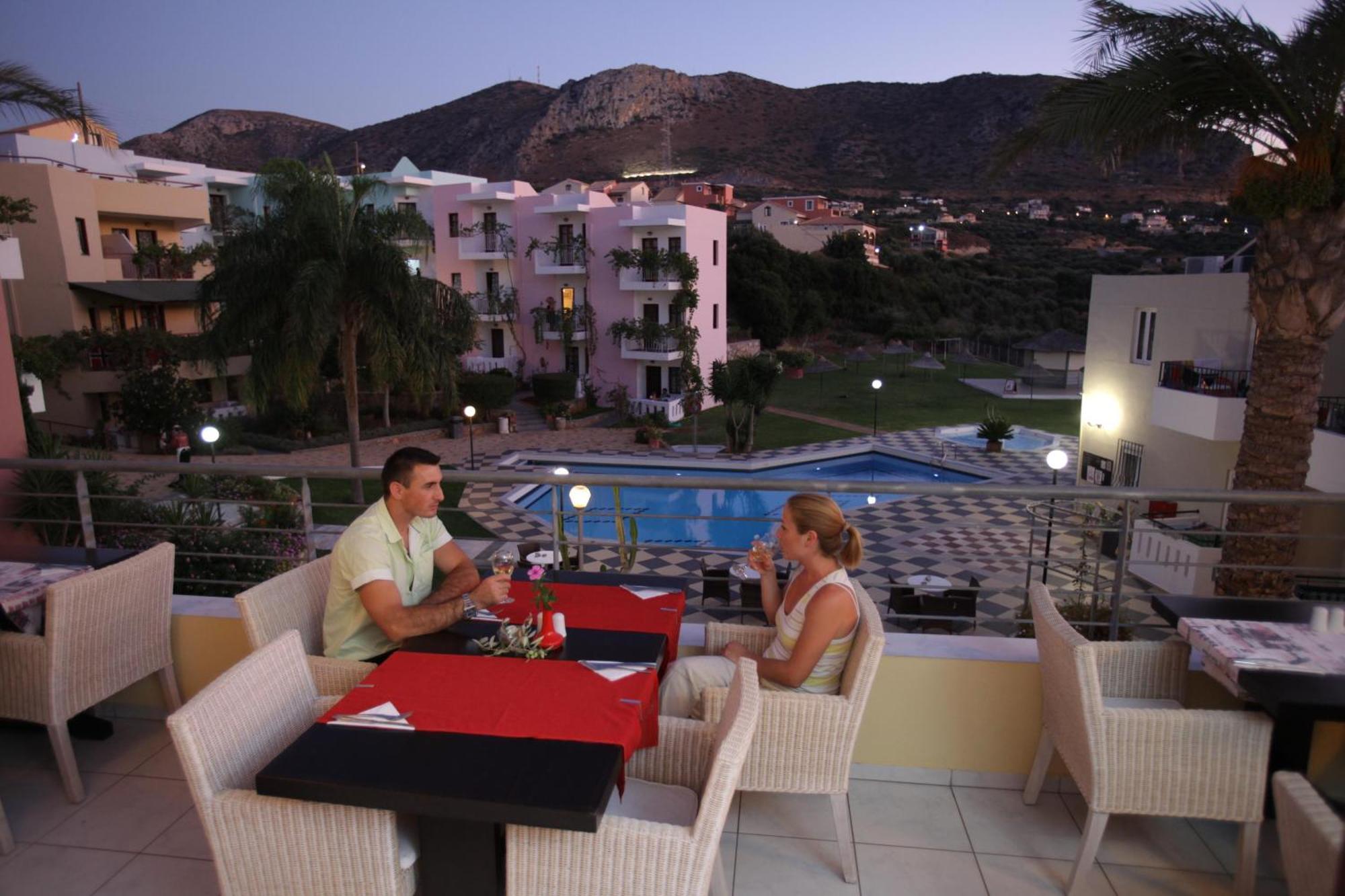 Bellos Hotel Apartments Hersónissos Extérieur photo