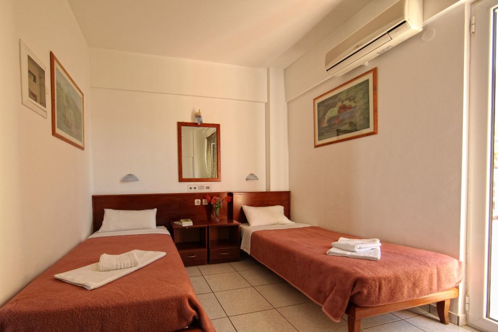 Bellos Hotel Apartments Hersónissos Extérieur photo