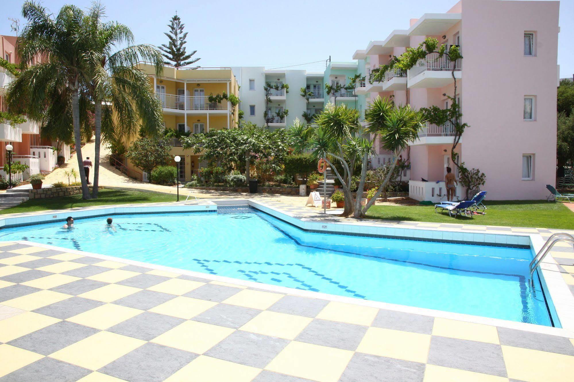 Bellos Hotel Apartments Hersónissos Extérieur photo
